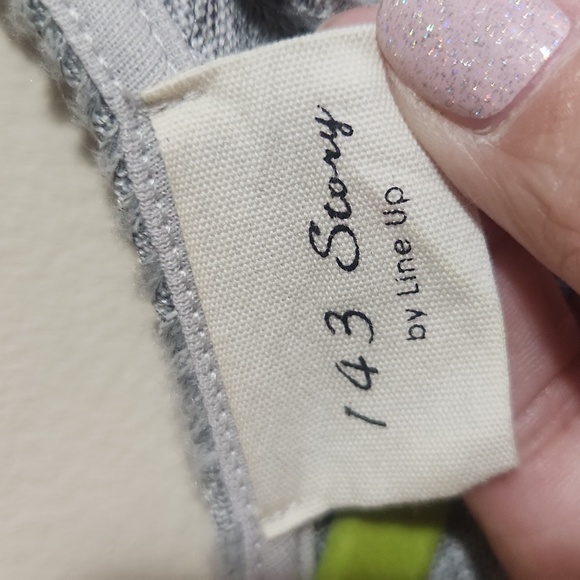 📦FREE Women's Ribbed Lightweight Top Medium - Picture 3 of 5